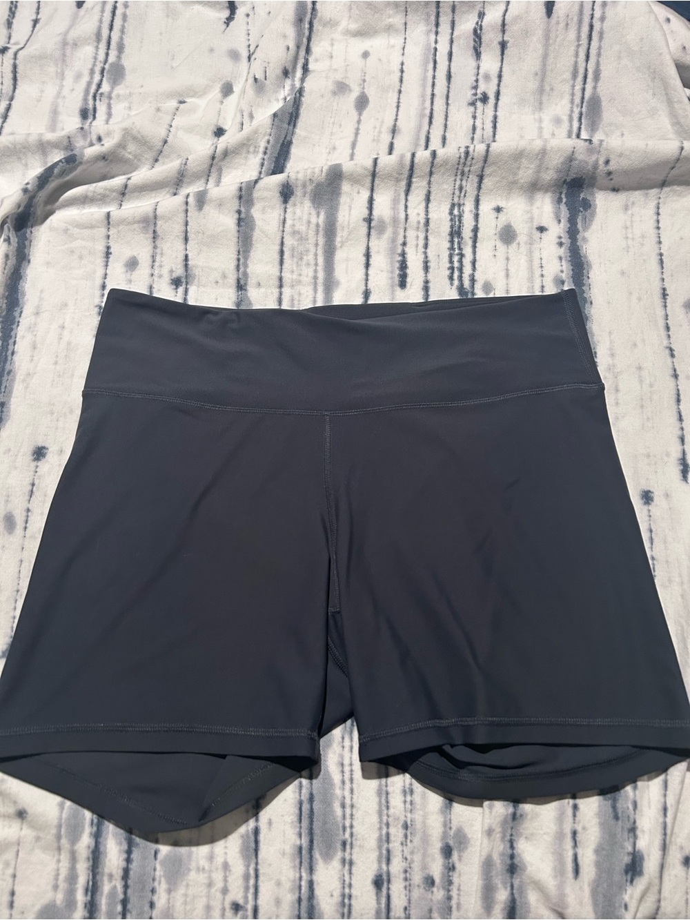 Old Navy Grey High-Rise Bike Short (go dry)